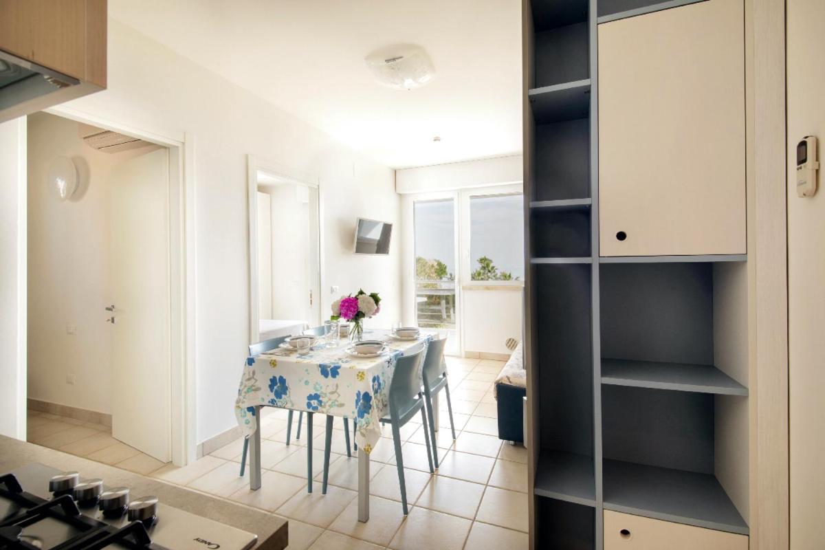 Residence Brezza Di Mare San Benedetto del Tronto Eksteriør bilde