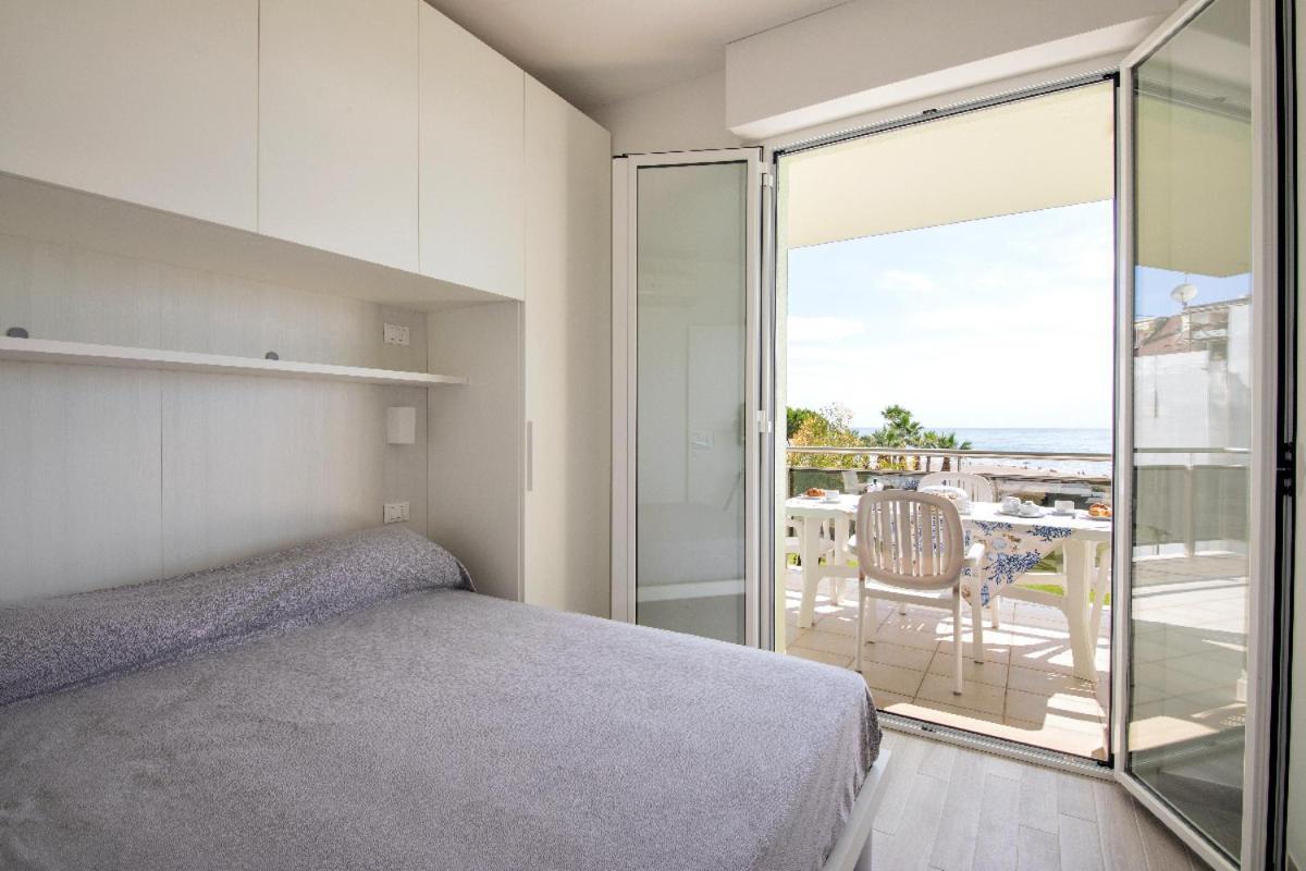 Residence Brezza Di Mare San Benedetto del Tronto Eksteriør bilde