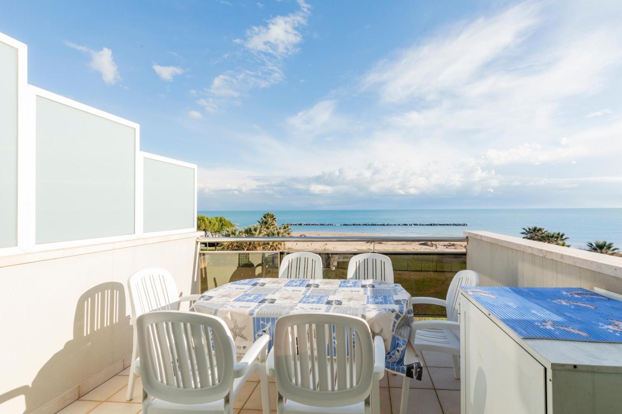 Residence Brezza Di Mare San Benedetto del Tronto Eksteriør bilde
