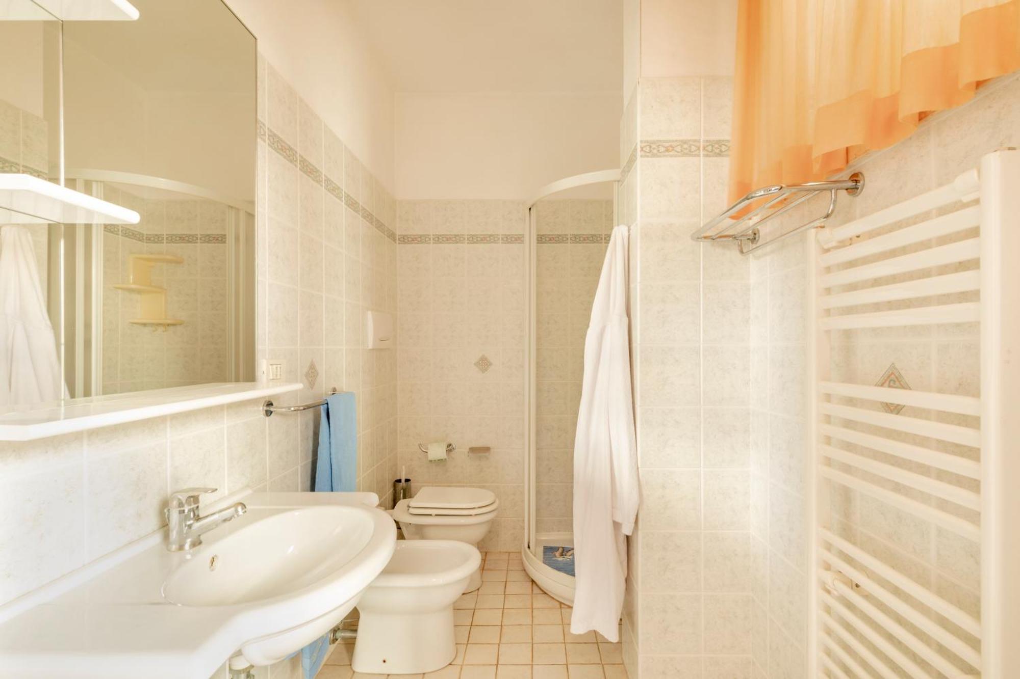 Residence Brezza Di Mare San Benedetto del Tronto Eksteriør bilde