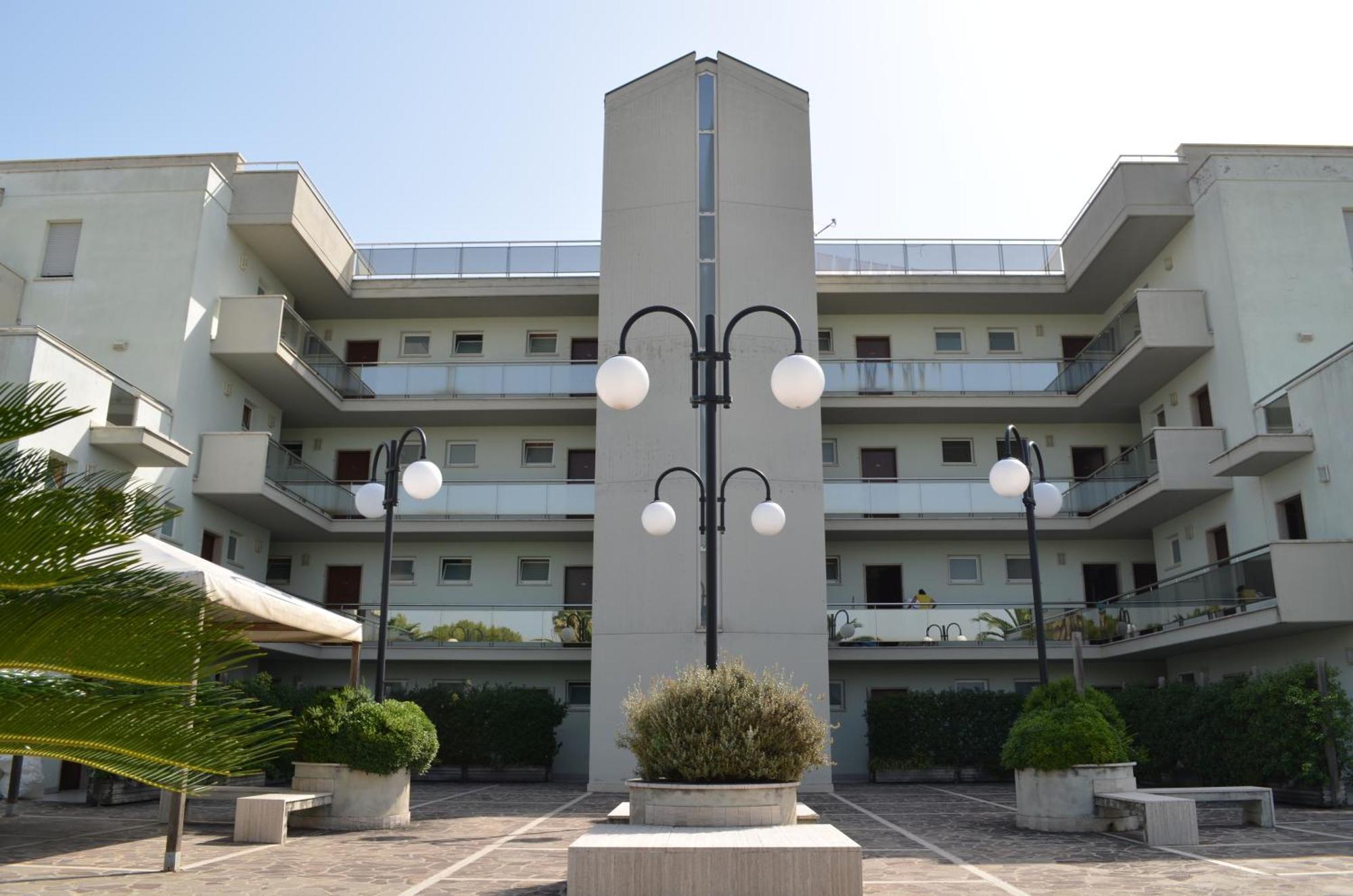Residence Brezza Di Mare San Benedetto del Tronto Eksteriør bilde